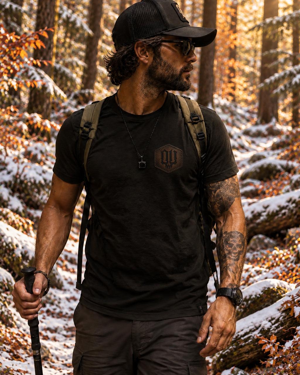Hiker Snowy Mountain-Vintage Round